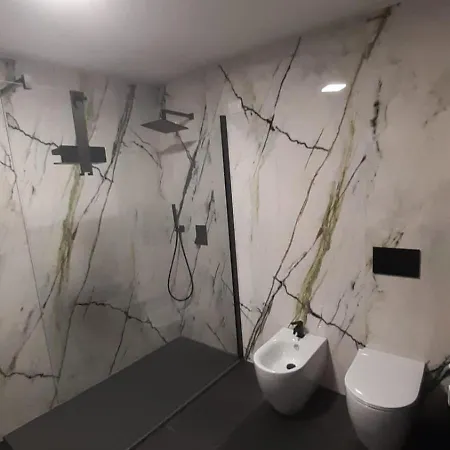 Della Nonna * Sùtrio